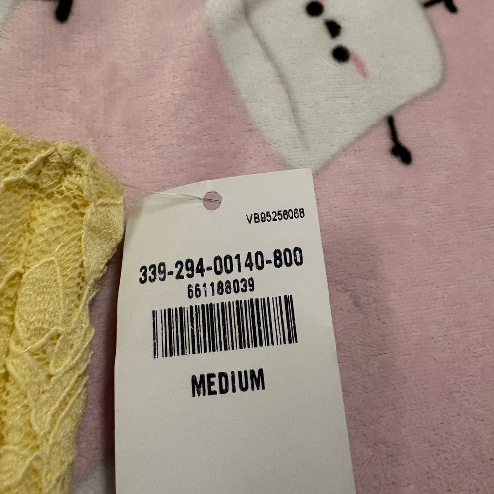 Women’s Hollister Lace Tank Top - Picture 2 of 4